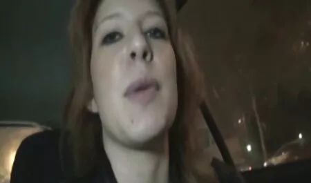 Mature Rousse Suce la vieille mamie sexy bite et baise