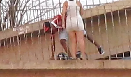 Sexy petite amie filmé pour Noël Vidéo porno de vieille africaine