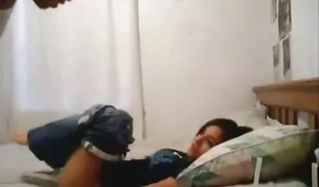 Intéressé masseuse sait comment parler de sexe pour les vieille coquine clients