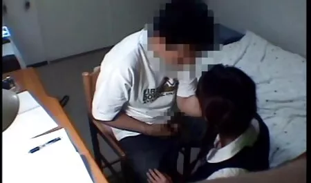 Blonde Chatte rasée baise lesbienne vieille jeune Chauffeur de taxi