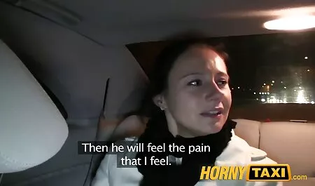Brunette Sexy prépare vieille femme en porno son cul