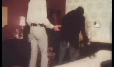 Mec baise son minx sexy dans la salle de bain sexe les vieilles