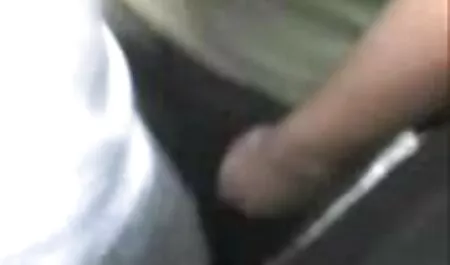 Salope coquine xxx porno vieille aime les grosses bites et son nouvel amant est exactement le genre de salope qui le suce dur