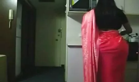 Dans cette maison de merde, ce ne sont pas les faux acteurs qui ont porno vieille black été filmés, mais les vraies personnes qui ont leur passion pour le sexe, leurs désirs. La fille avec le Gentleman n'est pas inférieure à celles que nous considérons comme des stars du porno.