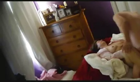Deux étudiants sont venus au Casting Porno, ils sont jeunes et sexy, ils aiment la débauche, donc le fermier a eu de la chance, le tournage du Casting sexevieille Porno avec des étudiants se terminera par le sexe de groupe.
