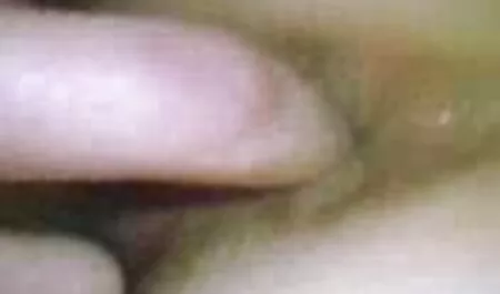 Jeune étudiante porno vieille mamie Tori Black baise son demi-frère
