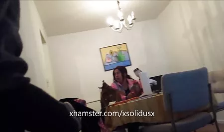 Mature sexe vieille et jeune salope aime sucer une jeune bite