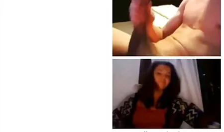 La Salope vieilles femmes naturistes voulait changer et a trouvé un gros Vibromasseur.