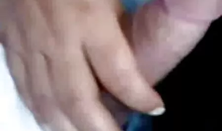 Cette salope sexvieille n'a pas D'argent pour payer l'impôt.
